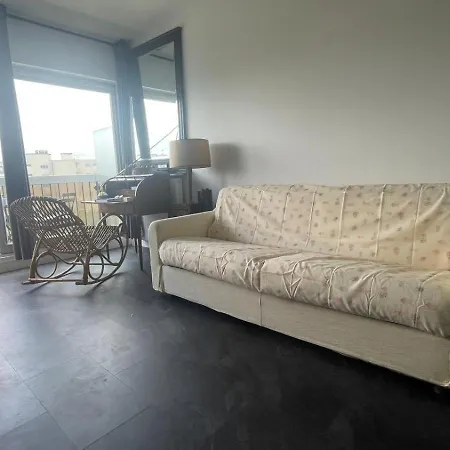 Apartment 16